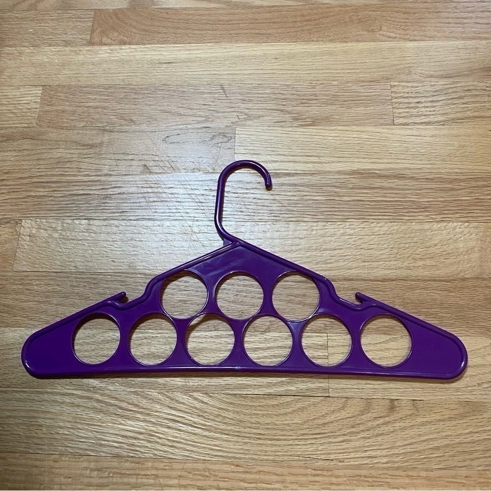 N/A purple scarf